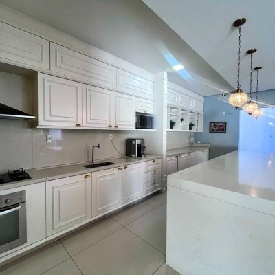 Apartamentos com 101m², 2 quartos, 1 suíte, 1 garagem, no bairro Campinas em São José