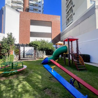 Apartamentos com 101m², 2 quartos, 1 suíte, 1 garagem, no bairro Campinas em São José