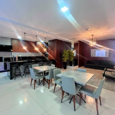 Apartamentos com 101m², 2 quartos, 1 suíte, 1 garagem, no bairro Campinas em São José