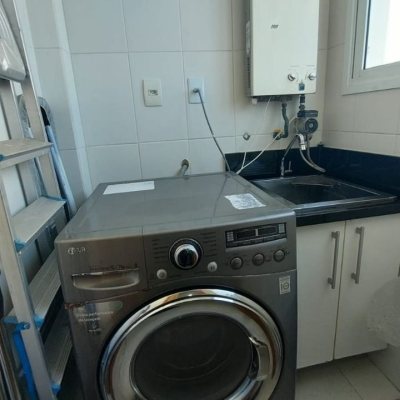 Cobertura com 157m², 2 quartos (sendo 1 suíte), 2 garagens, no bairro Campeche em Florianópolis