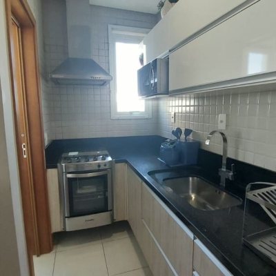 Cobertura com 157m², 2 quartos (sendo 1 suíte), 2 garagens, no bairro Campeche em Florianópolis