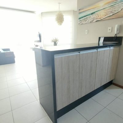 Cobertura com 157m², 2 quartos (sendo 1 suíte), 2 garagens, no bairro Campeche em Florianópolis
