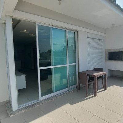 Cobertura com 157m², 2 quartos (sendo 1 suíte), 2 garagens, no bairro Campeche em Florianópolis