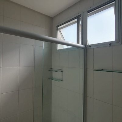 Cobertura com 157m², 2 quartos (sendo 1 suíte), 2 garagens, no bairro Campeche em Florianópolis