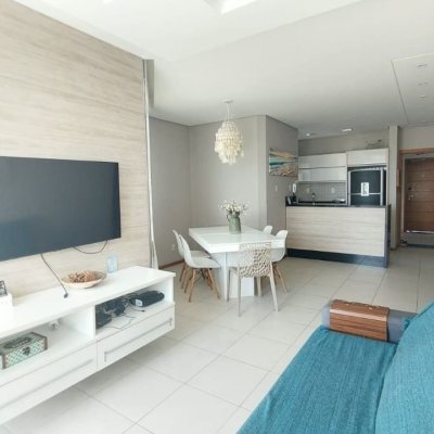 Cobertura com 157m², 2 quartos (sendo 1 suíte), 2 garagens, no bairro Campeche em Florianópolis