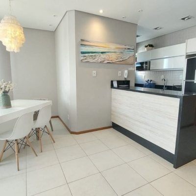 Cobertura com 157m², 2 quartos (sendo 1 suíte), 2 garagens, no bairro Campeche em Florianópolis