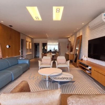 Apartamentos com 147m², 3 suítes, 2 garagens, no bairro Jurerê Internacional em Florianópolis