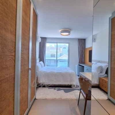 Apartamentos com 147m², 3 suítes, 2 garagens, no bairro Jurerê Internacional em Florianópolis