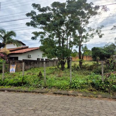 Terreno Comercial/Residencial com 538m², no bairro Campeche em Florianópolis