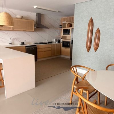 Apartamentos com 194m², 3 suítes, 2 garagens, no bairro Jurerê Internacional em Florianópolis