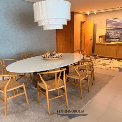 Apartamentos com 194m², 3 suítes, 2 garagens, no bairro Jurerê Internacional em Florianópolis