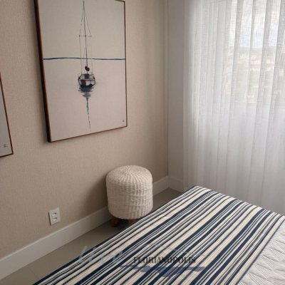 Apartamentos com 194m², 3 suítes, 2 garagens, no bairro Jurerê Internacional em Florianópolis