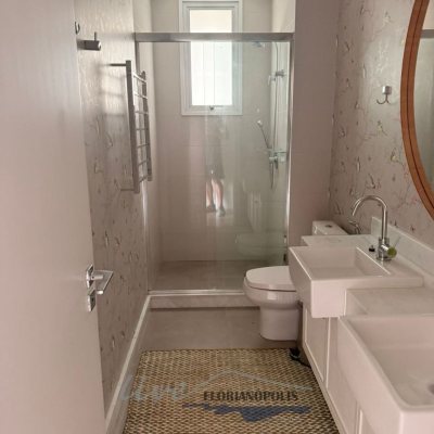 Apartamentos com 194m², 3 suítes, 2 garagens, no bairro Jurerê Internacional em Florianópolis