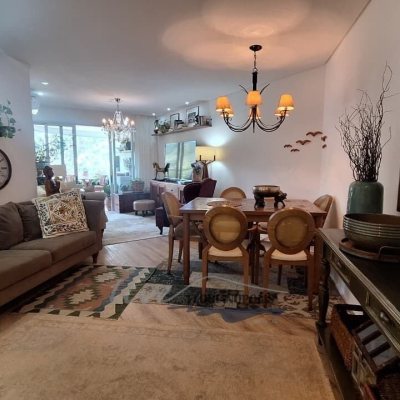 Apartamentos com 105m², 2 quartos, 1 suíte, 2 garagens, no bairro Jurerê Internacional em Florianópolis