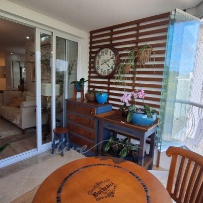 Apartamentos com 105m², 2 quartos, 1 suíte, 2 garagens, no bairro Jurerê Internacional em Florianópolis