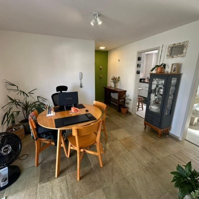 Apartamentos com 66m², 1 quarto, 2 garagens, no bairro Carvoeira em Florianópolis