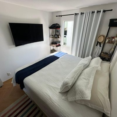 Apartamentos com 66m², 1 quarto, 2 garagens, no bairro Carvoeira em Florianópolis