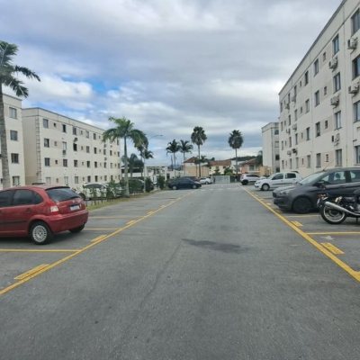 Apartamentos com 45m², 2 quartos, 1 garagem, no bairro Roçado em São José