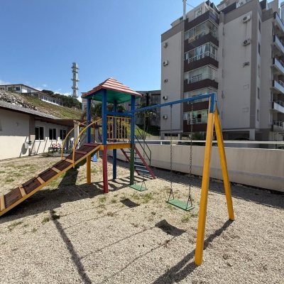 Apartamentos com 60m², 2 quartos, 1 garagem, no bairro Capoeiras em Florianópolis