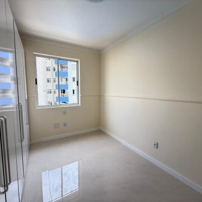 Apartamentos com 60m², 2 quartos, 1 garagem, no bairro Capoeiras em Florianópolis