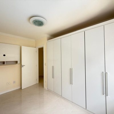Apartamentos com 60m², 2 quartos, 1 garagem, no bairro Capoeiras em Florianópolis