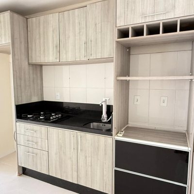 Apartamentos com 60m², 2 quartos, 1 garagem, no bairro Capoeiras em Florianópolis