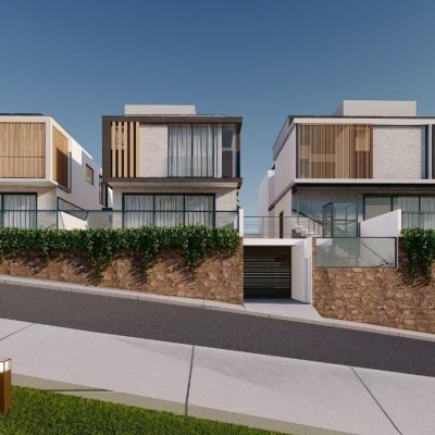 Sobrado Residencial com 166m², 3 quartos, 1 suíte, 2 garagens, no bairro João Paulo em Florianópolis