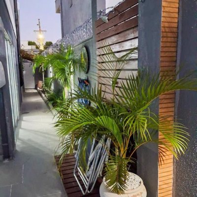 Sobrado Residencial com 115m², 3 quartos, 2 suítes, 1 garagem, no bairro São João Do Rio Vermelho em Florianópolis