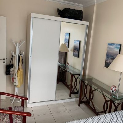 Apartamentos com 98m², 3 quartos (sendo 1 suíte), 1 garagem, no bairro Jurerê em Florianópolis