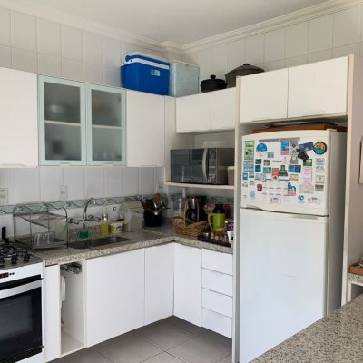 Apartamentos com 98m², 3 quartos (sendo 1 suíte), 1 garagem, no bairro Jurerê em Florianópolis