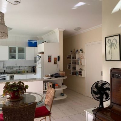 Apartamentos com 98m², 3 quartos (sendo 1 suíte), 1 garagem, no bairro Jurerê em Florianópolis