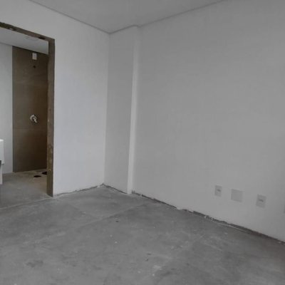 Apartamentos com 65m², 2 quartos (sendo 1 suíte), 1 garagem, no bairro Ingleses em Florianópolis