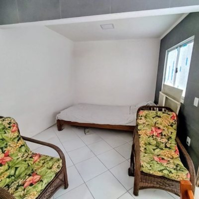 Casa Residencial com 145m², 3 quartos, 1 garagem, no bairro Ingleses do Rio Vermelho em Florianópolis
