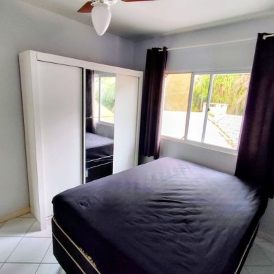 Casa Residencial com 145m², 3 quartos, 1 garagem, no bairro Ingleses do Rio Vermelho em Florianópolis