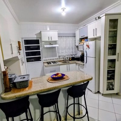 Casa Residencial com 145m², 3 quartos, 1 garagem, no bairro Ingleses do Rio Vermelho em Florianópolis