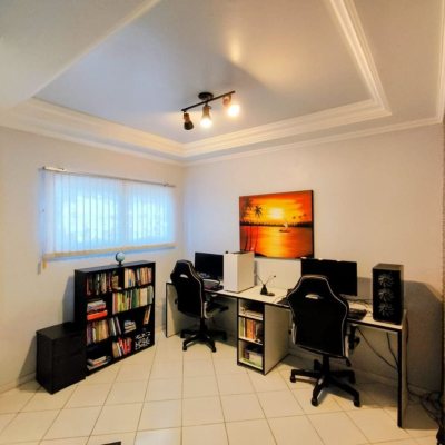 Casa Residencial com 145m², 3 quartos, 1 garagem, no bairro Ingleses do Rio Vermelho em Florianópolis