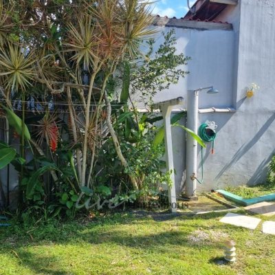 Casa Residencial com 155m², 2 quartos, 1 suíte, 6 garagens, no bairro Ratones em Florianópolis