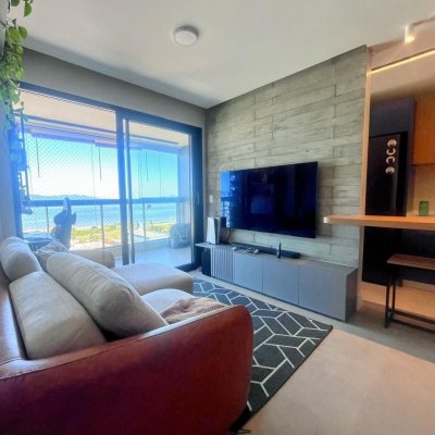 Apartamentos com 74m², 2 quartos, 1 suíte, 1 garagem, no bairro Kobrasol em São José