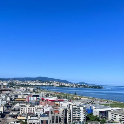 Apartamentos com 74m², 2 quartos, 1 suíte, 1 garagem, no bairro Kobrasol em São José