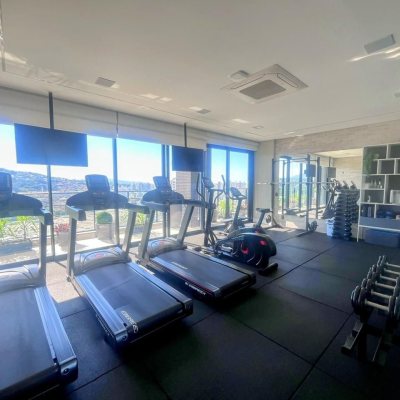 Apartamentos com 74m², 2 quartos, 1 suíte, 1 garagem, no bairro Kobrasol em São José