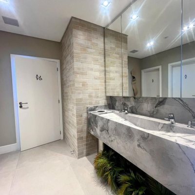 Apartamentos com 74m², 2 quartos, 1 suíte, 1 garagem, no bairro Kobrasol em São José