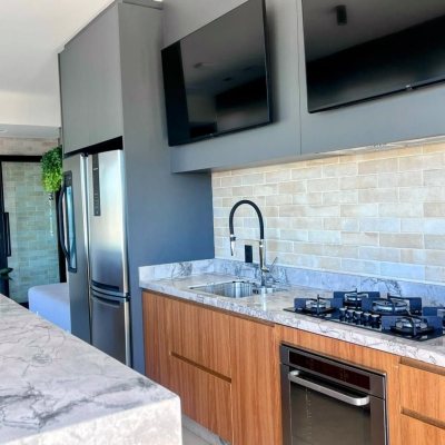 Apartamentos com 74m², 2 quartos, 1 suíte, 1 garagem, no bairro Kobrasol em São José