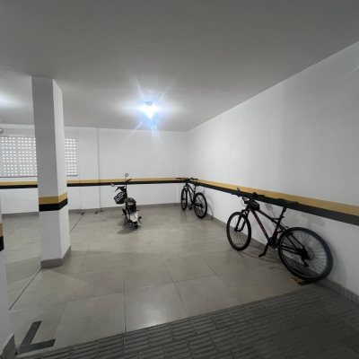 Apartamentos com 74m², 2 quartos, 1 suíte, 1 garagem, no bairro Kobrasol em São José